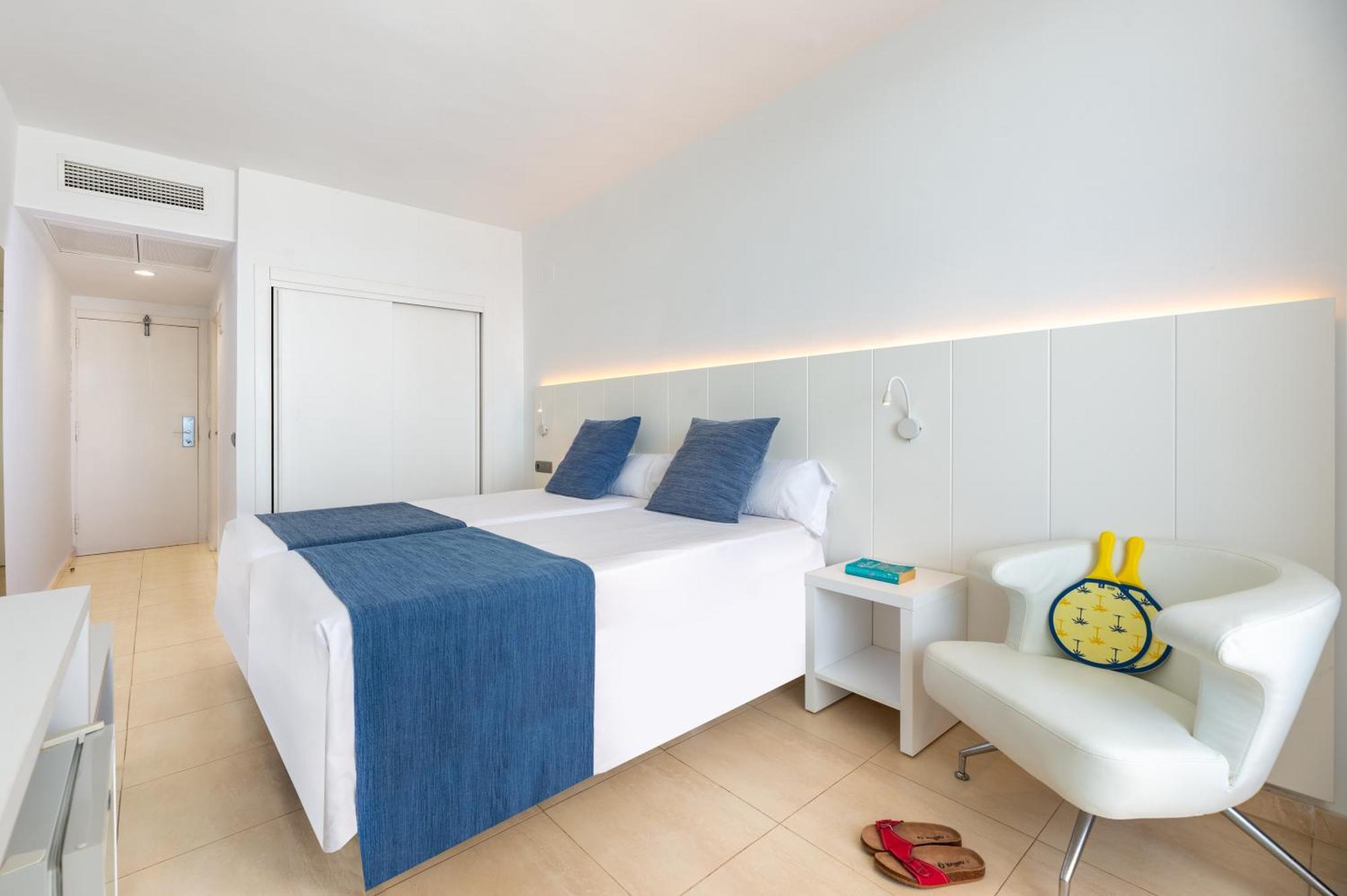 Vibra Algarb 4* Platja d'en Bossa